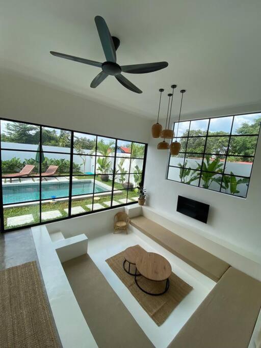 Allure Villa Cempaka Private Pool Kuantan Buitenkant foto