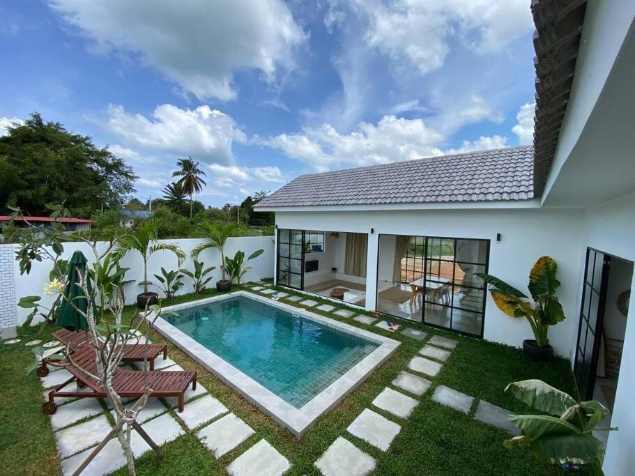 Allure Villa Cempaka Private Pool Kuantan Buitenkant foto